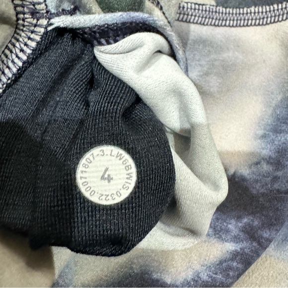 Lululemon Sz 4 Align High Rise Crop 21” Leggings Meteor Wash Athletic Yoga Gym - Picture 7 of 7